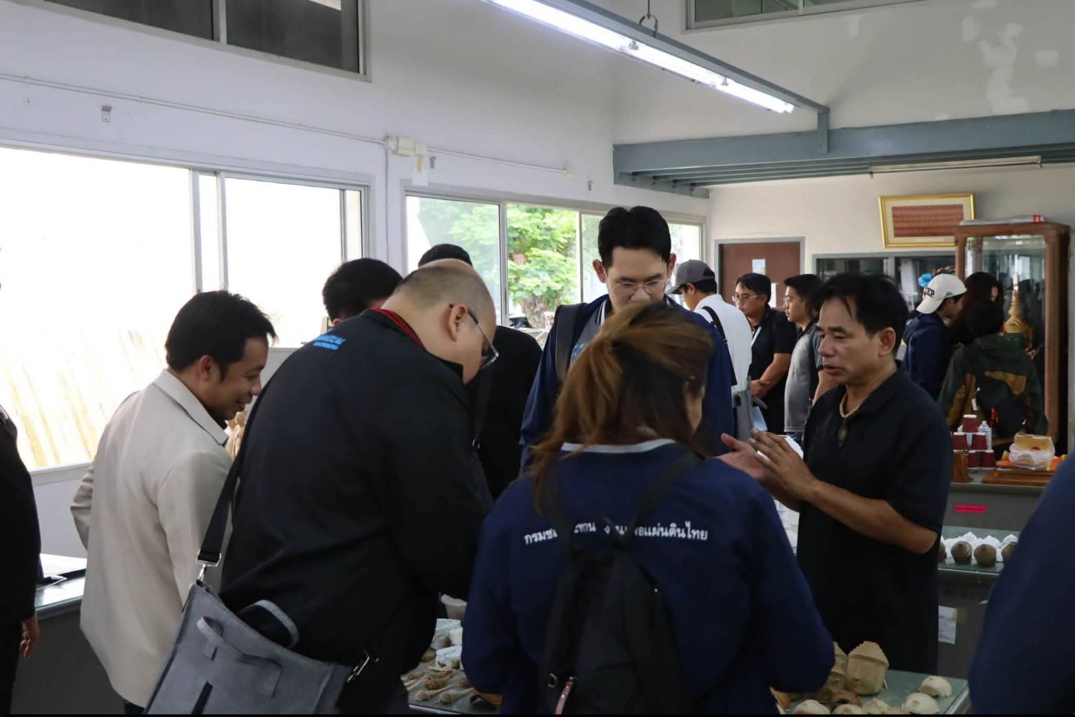 title - นางสาวจิตรลดา ฐินถาวร ผู้อำนวยการกลุ่มฝึกอบรมและการพัฒนาผลิตภัณฑ์ เป็นผู้บรรยายพิเศษ ในโครงการฝึกอบรมเชิงปฏิบัติการ หลักสูตรนักบริหารการชลประทานระดับต้น (รุ่นที่ 33) ณ ห้องประชุมอาคาร 100 ปี ศูนย์ส่งเสริมและพัฒนาอาชีพเสริมนอกภาคการเกษตร